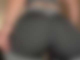 lilly-ass's Live Sex Cam Show