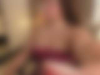 lilly-ass's Live Sex Cam Show