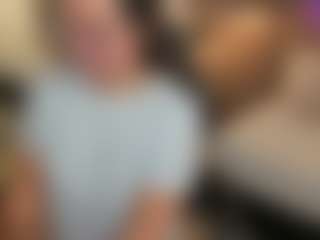 lilly-ass's Live Sex Cam Show