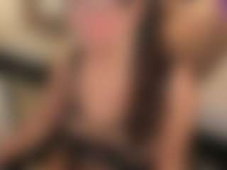 Live cam show with lilly-ass - Twerk on Camsoda