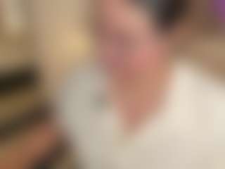 lilly-ass's Live Sex Cam Show