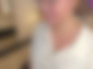 lilly-ass's Live Sex Cam Show