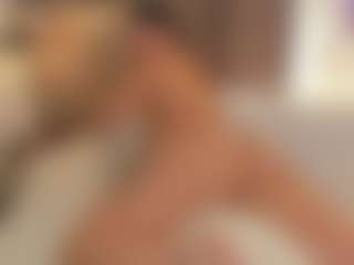 lilly-ass's Live Sex Cam Show