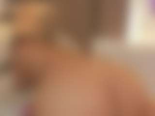 lilly-ass's Live Sex Cam Show
