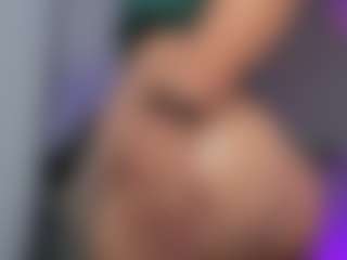 Live cam show with lilly-ass - Blonde Hair Curvy on Camiplay Live