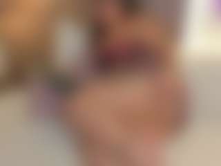 lilly-ass's Live Sex Cam Show