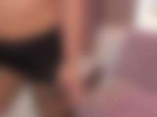 lilly-ass's Live Sex Cam Show