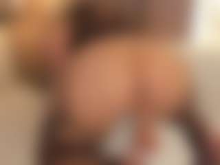 lilly-ass's Live Sex Cam Show