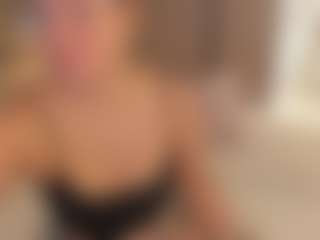 lilly-ass's Live Sex Cam Show