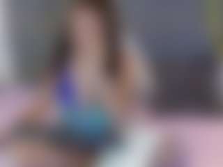 mia-makleynn's Live Sex Cam Show