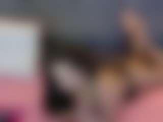 mia-makleynn's Live Sex Cam Show