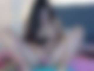 Live cam show with mia-makleynn - Hairy Pussy on Camsoda