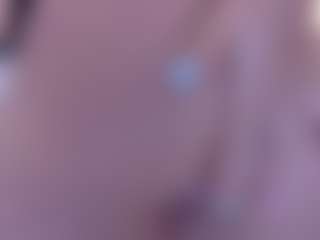 mia-makleynn's Live Sex Cam Show