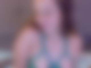 mia-makleynn's Live Sex Cam Show