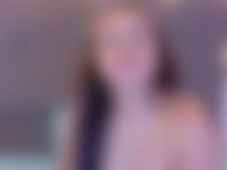 mia-makleynn's Live Sex Cam Show