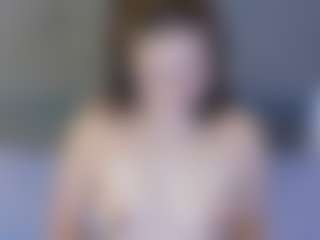 mia-makleynn's Live Sex Cam Show