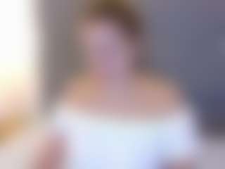 mia-makleynn's Live Sex Cam Show