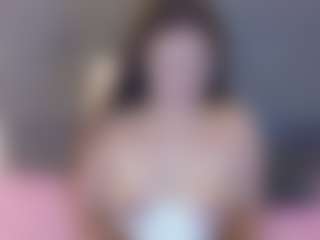 mia-makleynn's Live Sex Cam Show