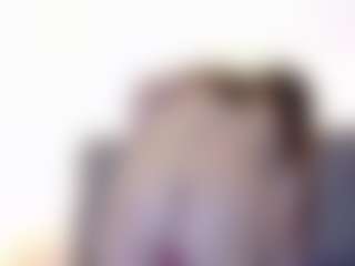 mia-makleynn's Live Sex Cam Show