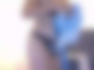mia-makleynn's Live Sex Cam Show
