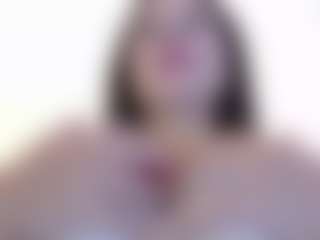 mia-makleynn's Live Sex Cam Show
