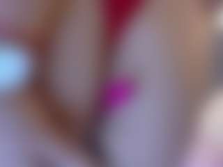 mia-makleynn's Live Sex Cam Show