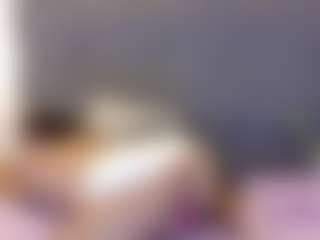 mia-makleynn's Live Sex Cam Show