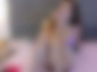 mia-makleynn's Live Sex Cam Show