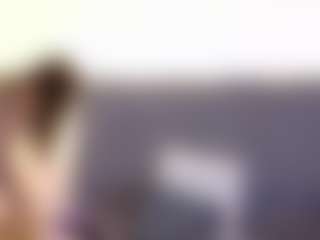 mia-makleynn's Live Sex Cam Show