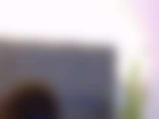 mia-makleynn's Live Sex Cam Show