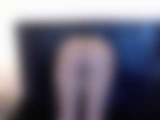 mia-makleynn's Live Sex Cam Show