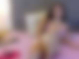 mia-makleynn's Live Sex Cam Show