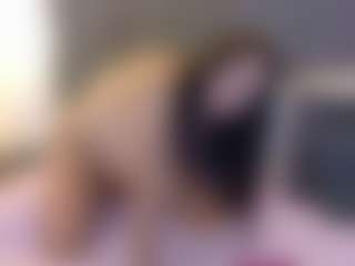 mia-makleynn's Live Sex Cam Show