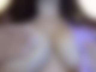 mia-makleynn's Live Sex Cam Show