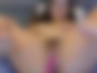 mia-makleynn's Live Sex Cam Show