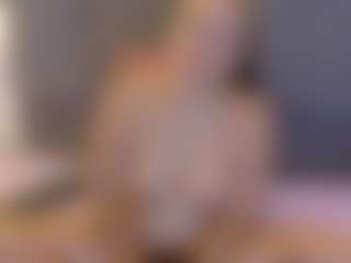 mia-makleynn's Live Sex Cam Show