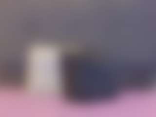 mia-makleynn's Live Sex Cam Show
