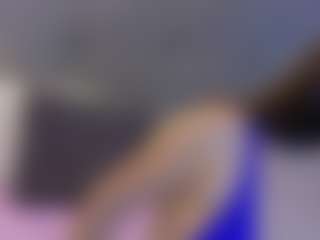 mia-makleynn's Live Sex Cam Show
