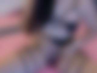 mia-makleynn's Live Sex Cam Show