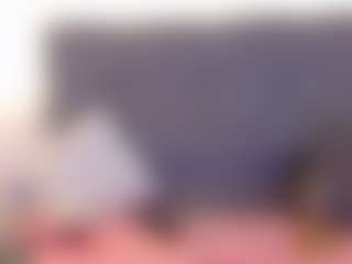 mia-makleynn's Live Sex Cam Show