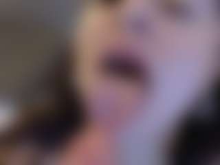 Live cam show with mia-makleynn - Young Adult on Cam Slut