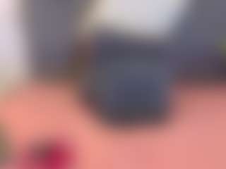 mia-makleynn's Live Sex Cam Show