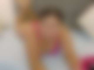 mia-makleynn's Live Sex Cam Show