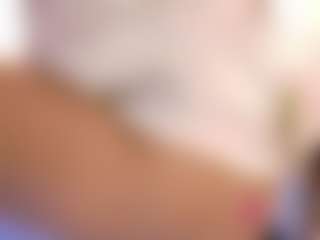 mia-makleynn's Live Sex Cam Show