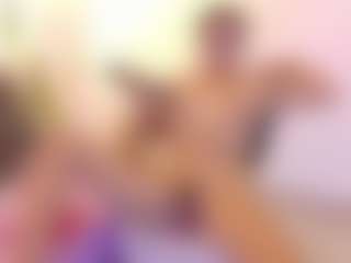 mia-makleynn's Live Sex Cam Show