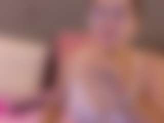 mia-makleynn's Live Sex Cam Show
