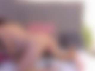 mia-makleynn's Live Sex Cam Show