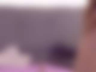 mia-makleynn's Live Sex Cam Show