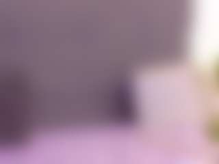mia-makleynn's Live Sex Cam Show