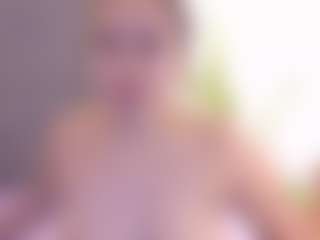 mia-makleynn's Live Sex Cam Show